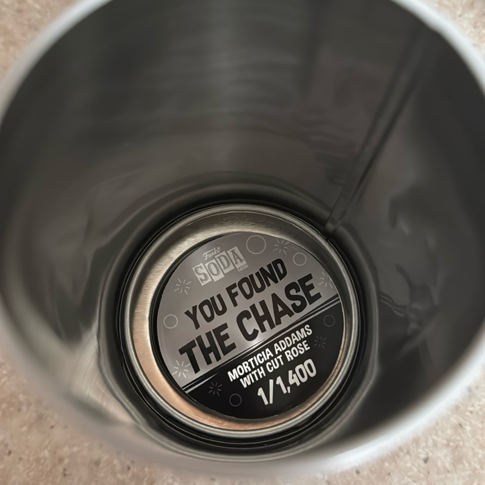 Funko Soda figure- Morticia Addams Chase